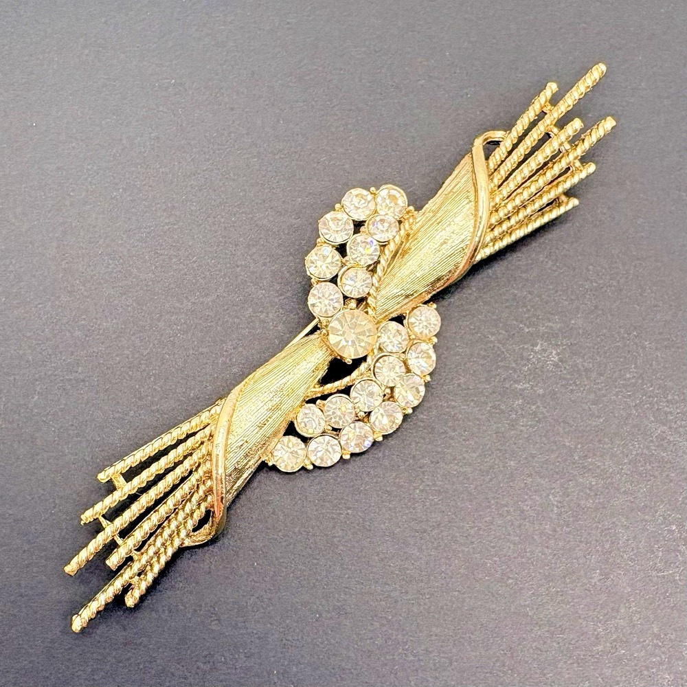 Vintage Clear Rhinestone Textured Brooch Leaves Wheat Knot Gold Tone Retro MCM